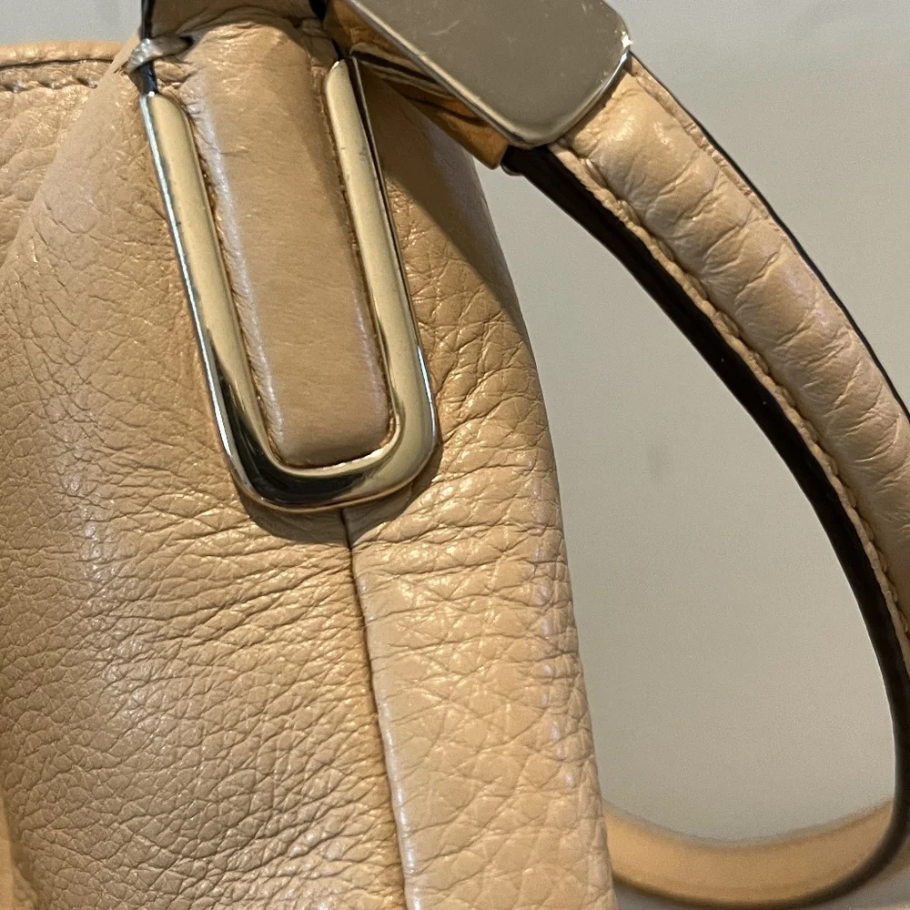Coach Pebbled Tan Leather Madison Phoebe 3 Compartment Bag Like New Cond… - Picture 5 of 16